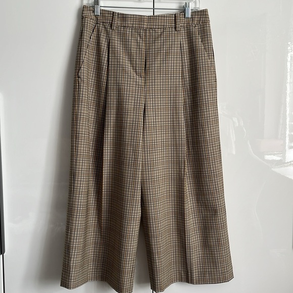 MICHAEL KORS NWOT Wool Lightweight Beige Checkered Cropped Trousers, Size 10 - Picture 7 of 12